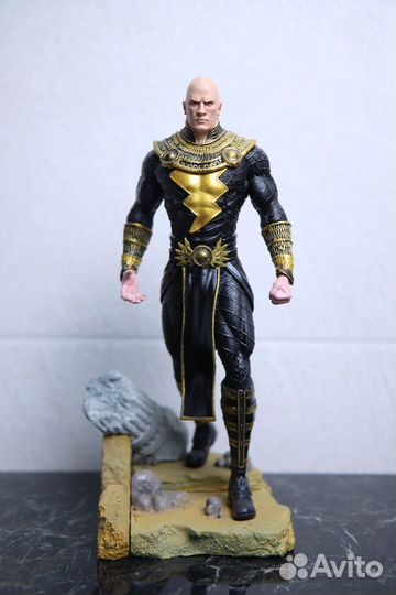 Фигурка Черный Адам