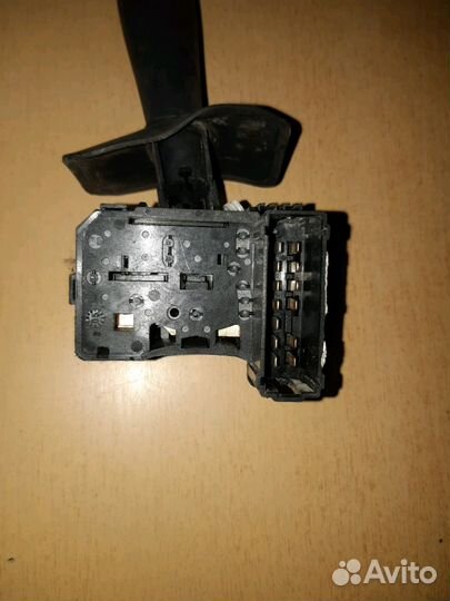 Переключатель стеклоочистителя Рено Логан