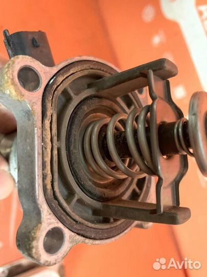 Термостат Opel Astra H (2004-2014)