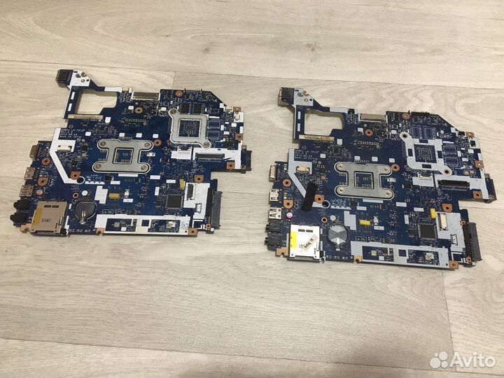 Две платы LA7912P