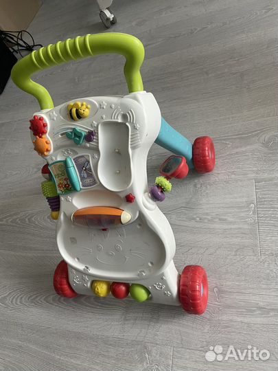 Машинка-каталка