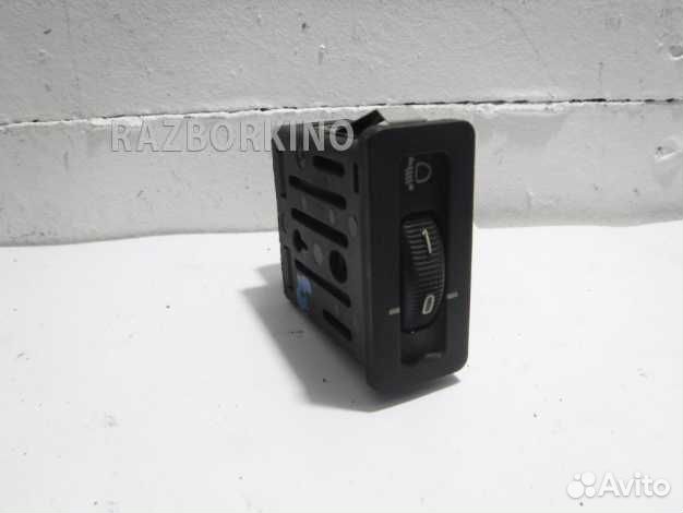 Кнопка корректора фар BMW 5 E34