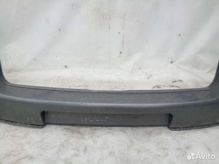 Бампер задний Volkswagen Golf 5