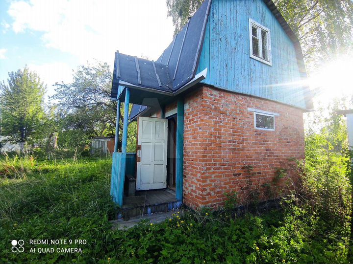 Дача 30 м² на участке 10 сот.