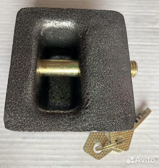 Замок навесной гаражный амбарный чмз