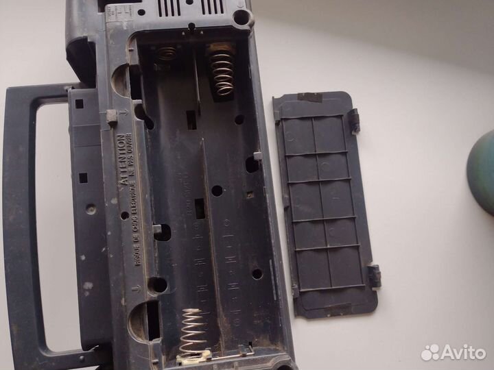 Переносной магнитофон sony