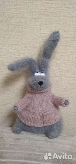 Вязаный зайка