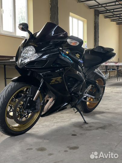 Suzuki GSX-R 750