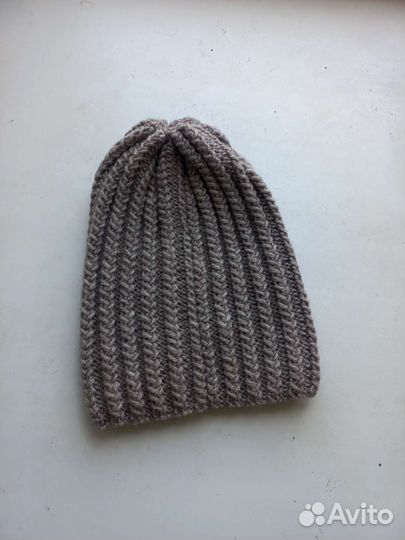Шапки в ассортименте