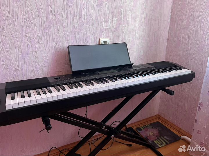 Цифровое пианино casio 220R