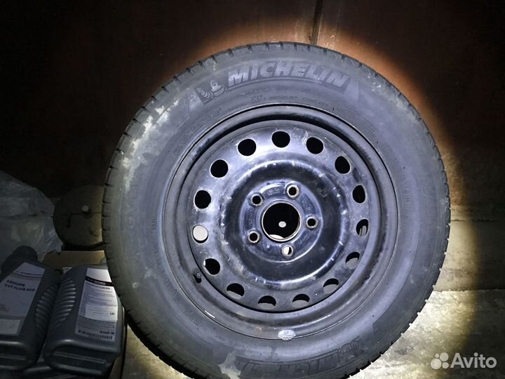 R15 Michelin Energy Saver 165/65, PCD 5x100 DIA 52