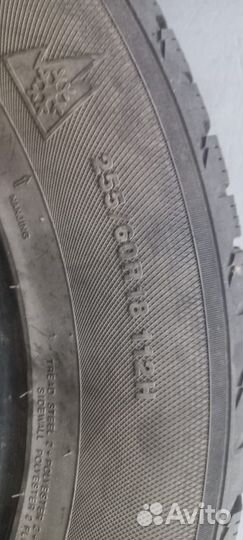 Kumho I'Zen RV Asymmetric 255/60 R18 50