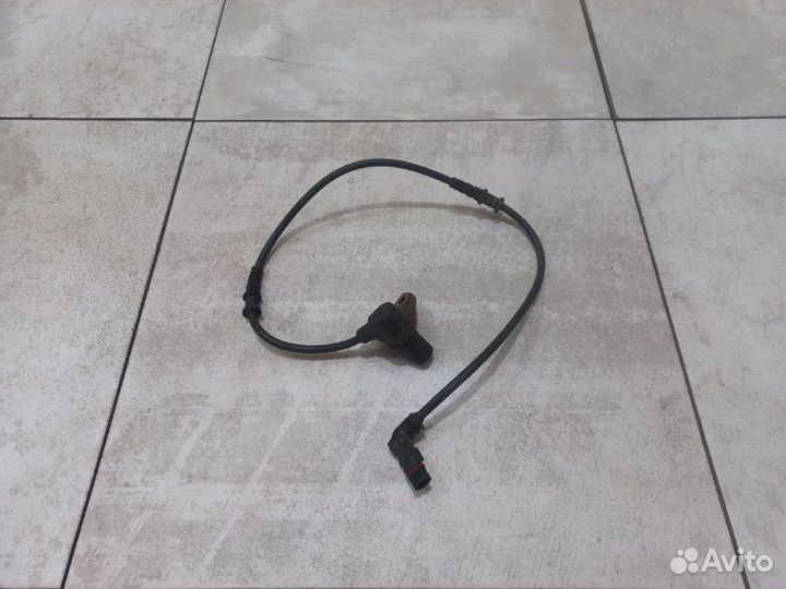 Датчик abs передний левый Mercedes E320 W210