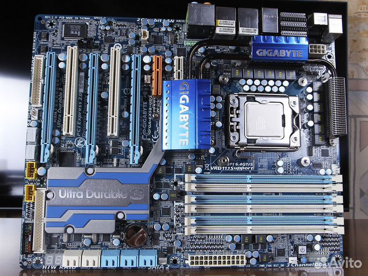 Gigabyte GA-EX58-UD5 / Socket 1366