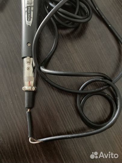 Микрофон для караоке проводной