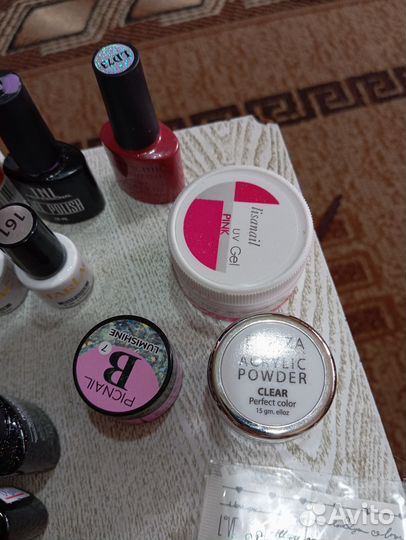 Для наращивания ногтей