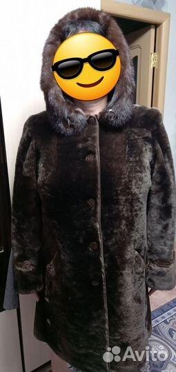 Шуба мутоновая с капюшоном