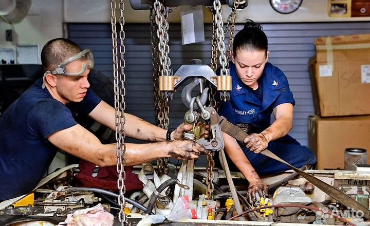 Автомеханик в автосервис №18