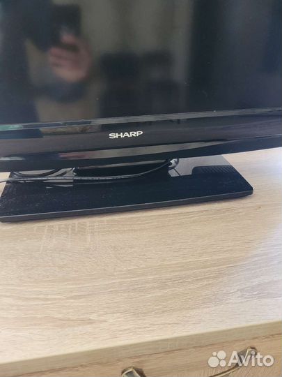 Телевизор Sharp Aquos LC-32DH510E