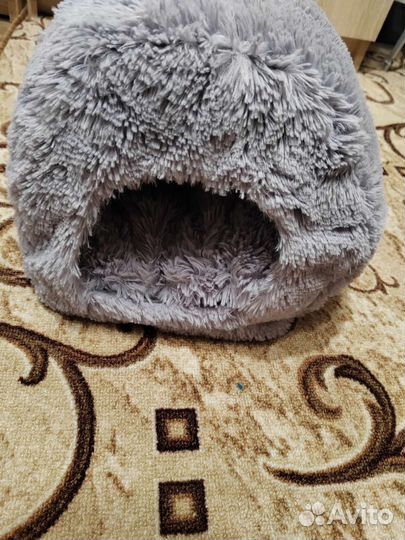 Домик-лежанка для кошек и собак