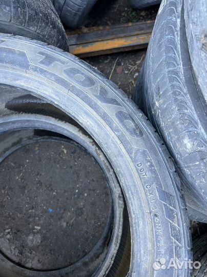 Toyo Proxes T1 Sport 285/35 R20