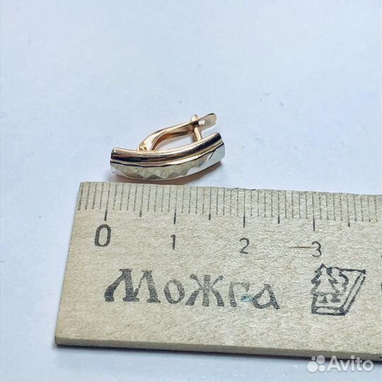 Золотые серьги