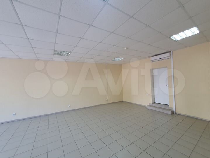 Офис, 55 м² с парковкой