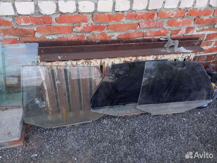 Стекла на ваз