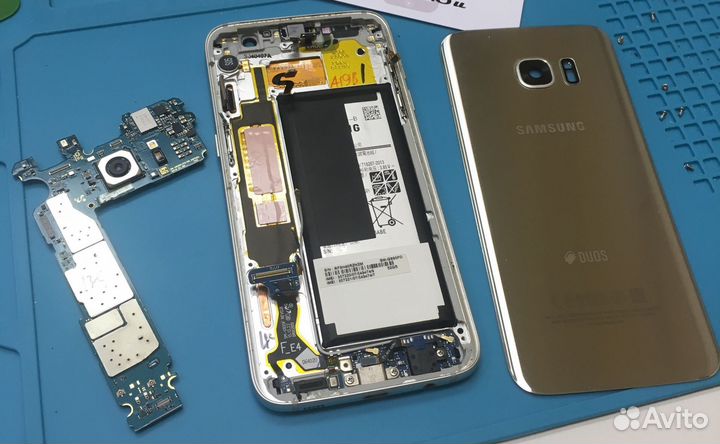 Замена дисплея Samsung J8 2018