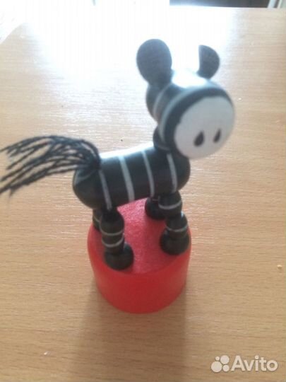 Игрушка дергунчик - марионетка Зебра