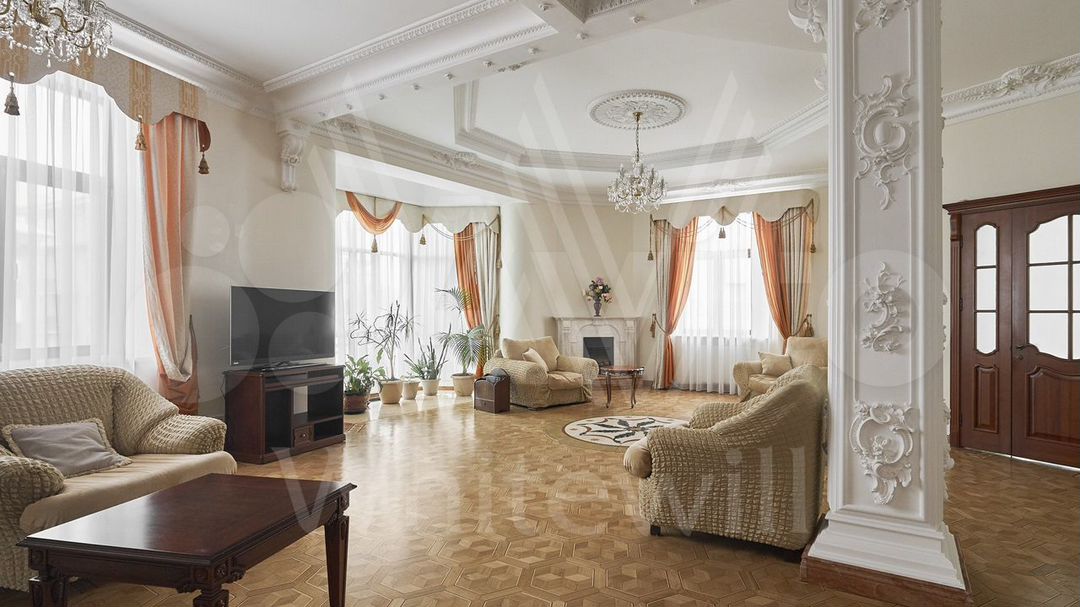 6-к. квартира, 300 м², 6/6 эт.