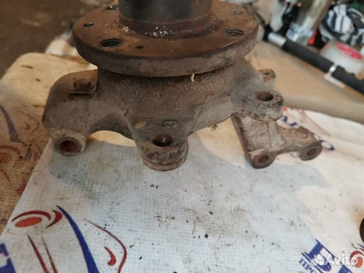 Кулак поворотный передний правый Renault Logan I