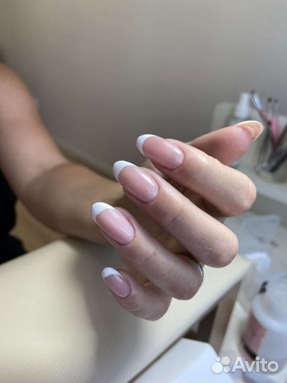 Аппаратный маникюр