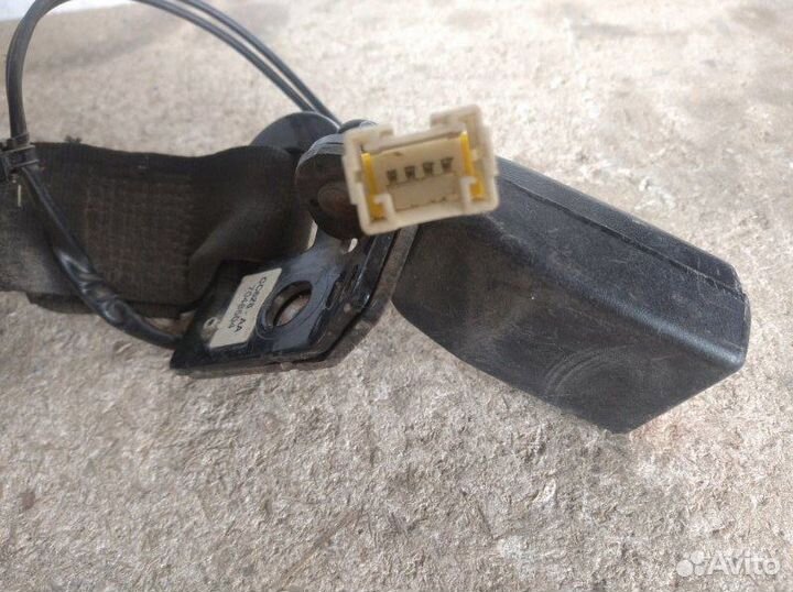 Ответная часть ремня безопасности Citroen C 4