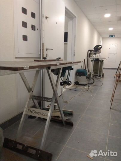 Монтаж межкомнатных дверей