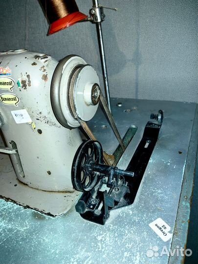 Швейная машинка