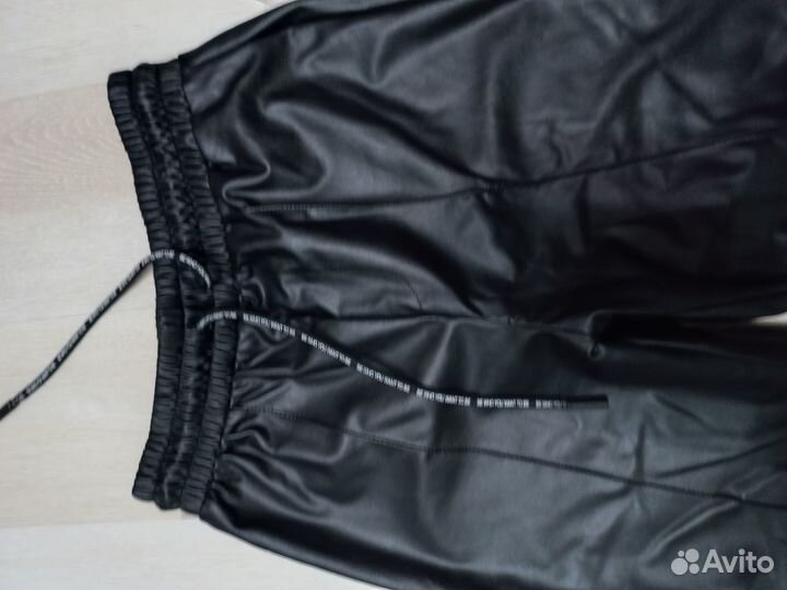 Кожаные брюки