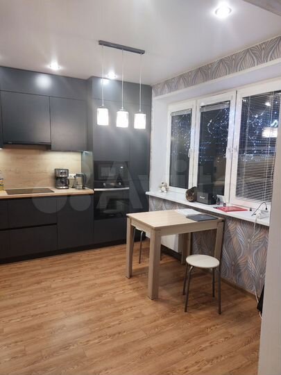 3-к. квартира, 79,6 м², 8/17 эт.