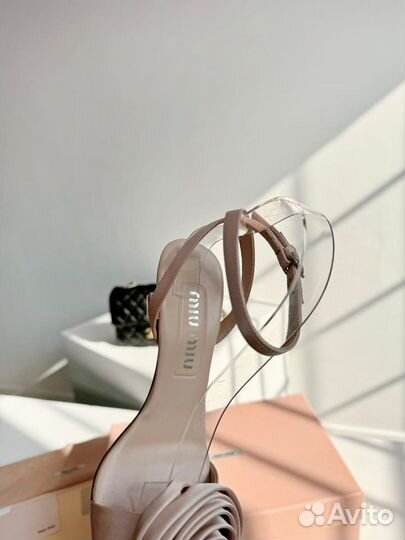 Босоножки женские Miu Miu