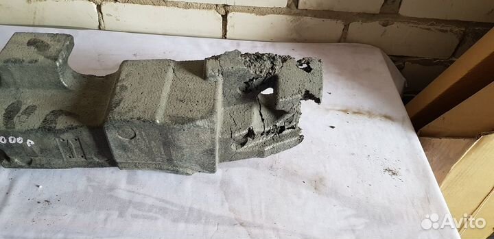 Nissan X-Trail T32 Абсорбер переднего бампера