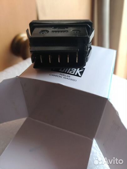 Клавиша подъема стекла Кенворт, Петербилт