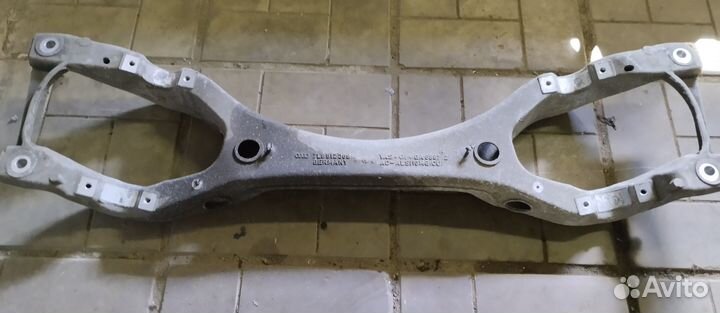 Балка задняя Audi Q7 (4L) 7L8512369 без дефектов