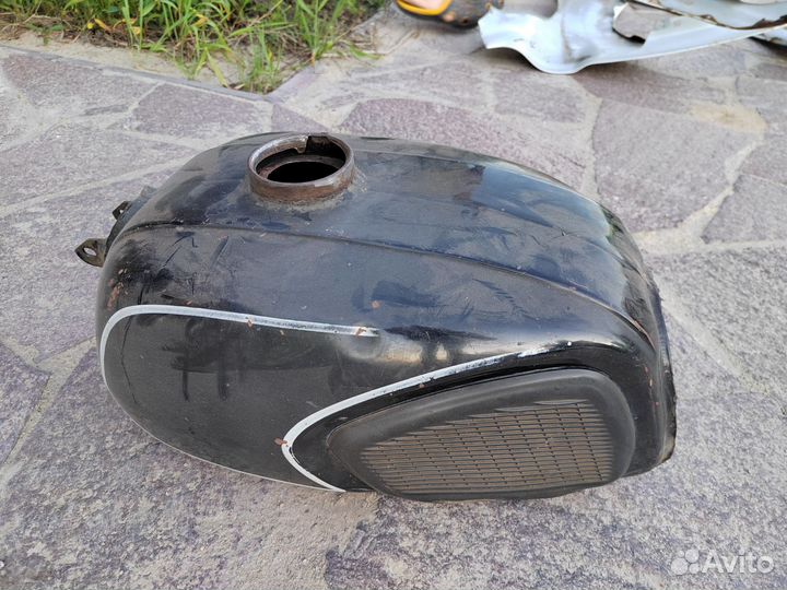 Бензобак от мотоцикла Днепр 12