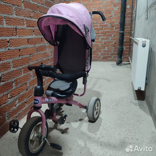 Детский велосипед трехколесный с род. ручкой