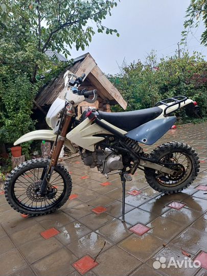 Мотоцикл Racer