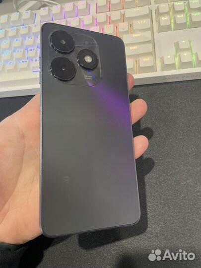 TECNO Spark Go 2024, 4/64 ГБ