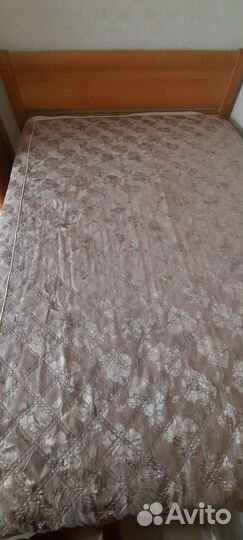 Покрывало на 2 х спальную кровать бу