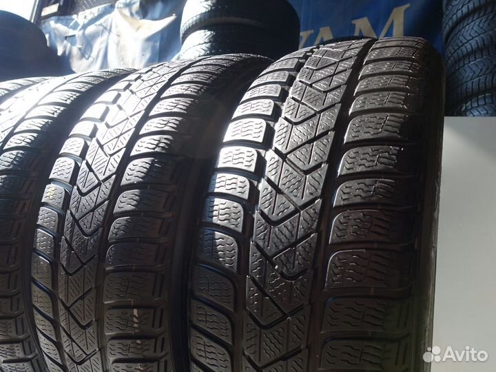 Pirelli Scorpion Winter 255/40 R21