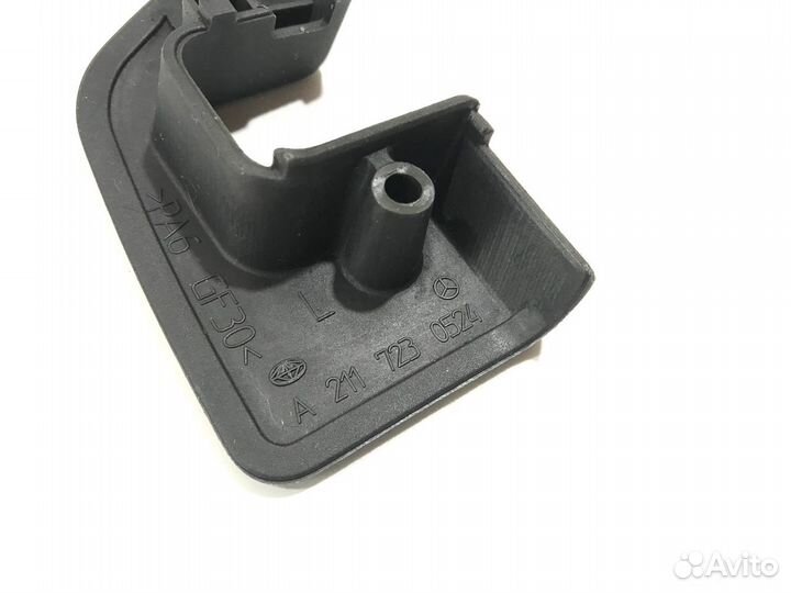 Накладка замка двери Mercedes E W211