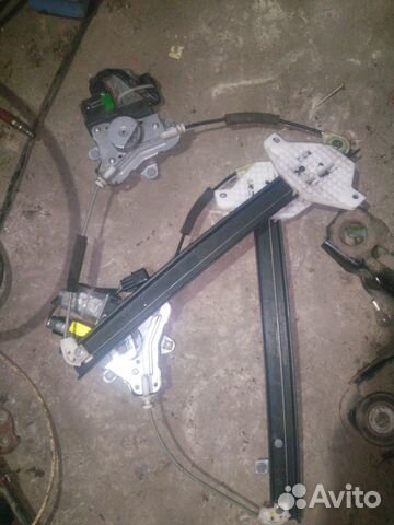 Стеклоподьемник Опель Антара